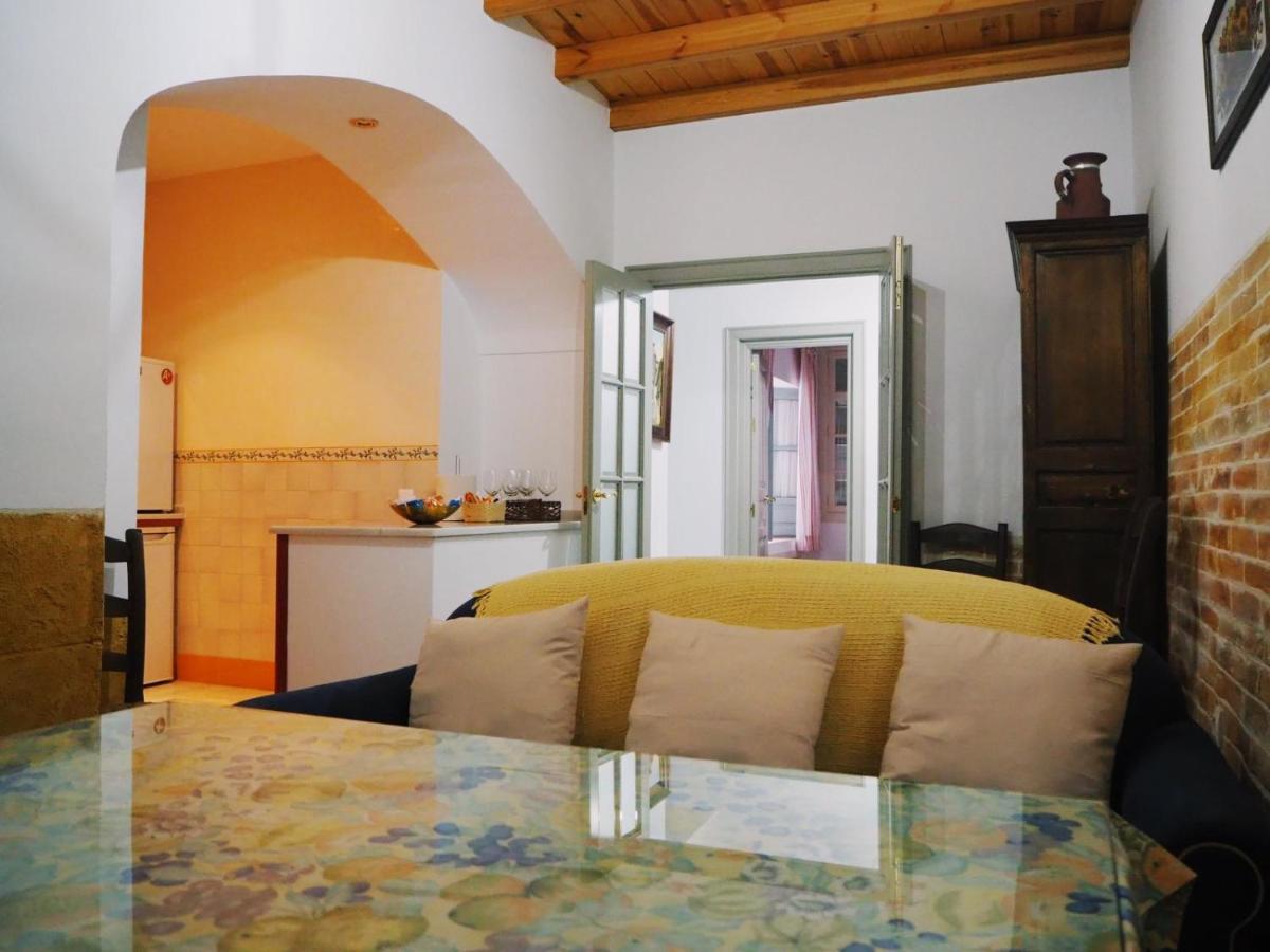 Carmona Center Apartment 외부 사진